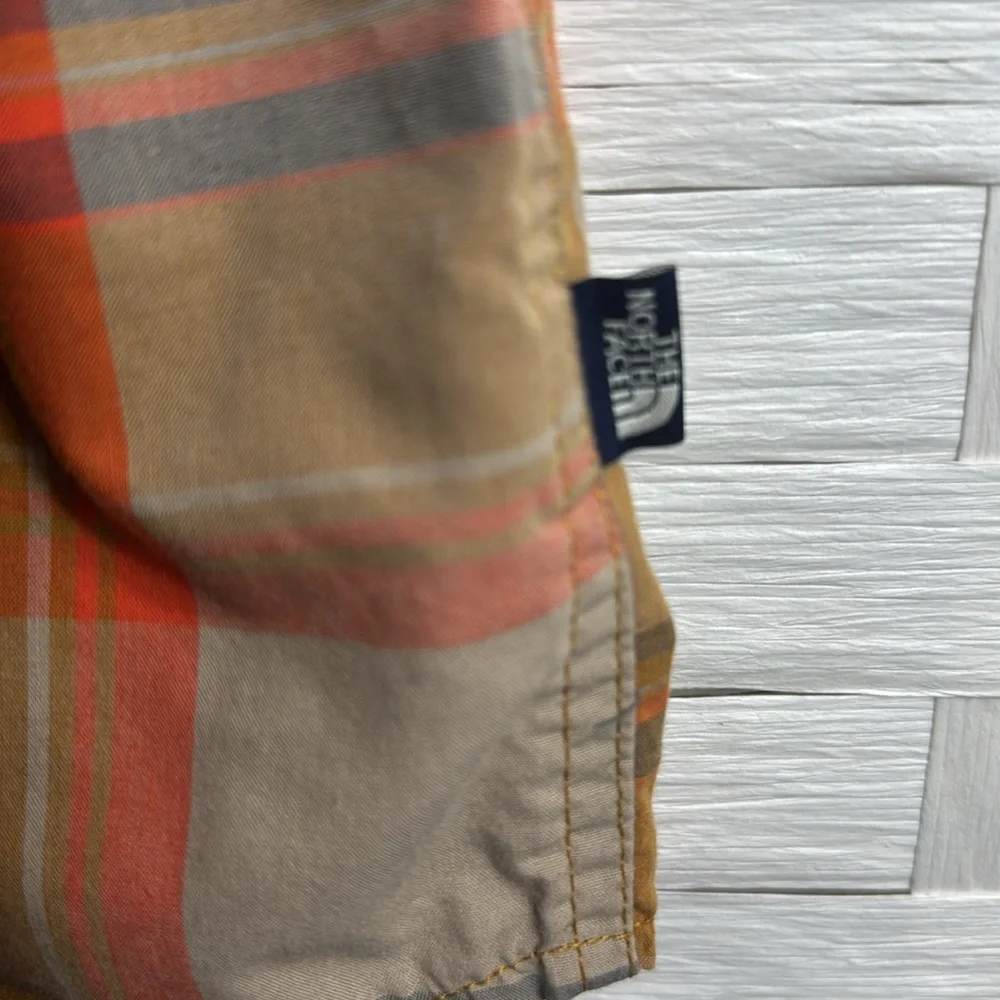 The North Face Plaid Gorpcore Outdoor Camp Hiking Button Down Shirt Size‎ XL